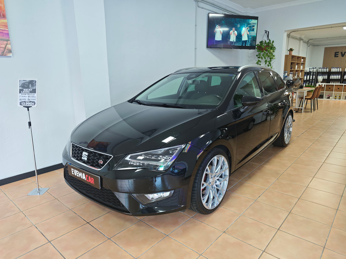 SEAT LEÓN ST 2.0 TDi 150cv FR 13.990€ 2017 TOTALMENTE REVISADO!!!